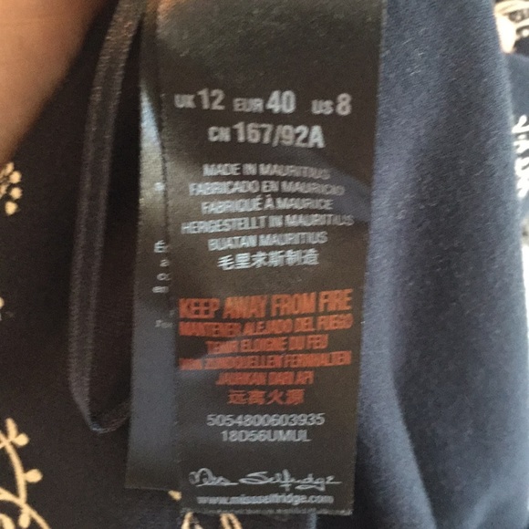 off the shoulder ruffle dress - Picture 7 of 8